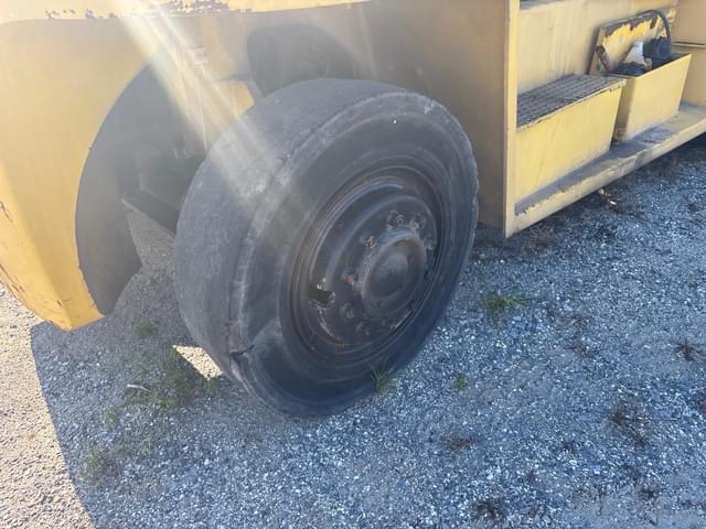 Image of Hyundai 160D-7E equipment image 4