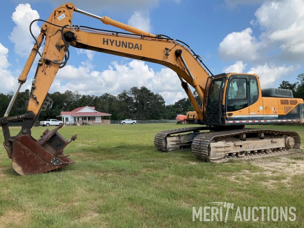 2012 Hyundai 320LC-9 Equipment Image0