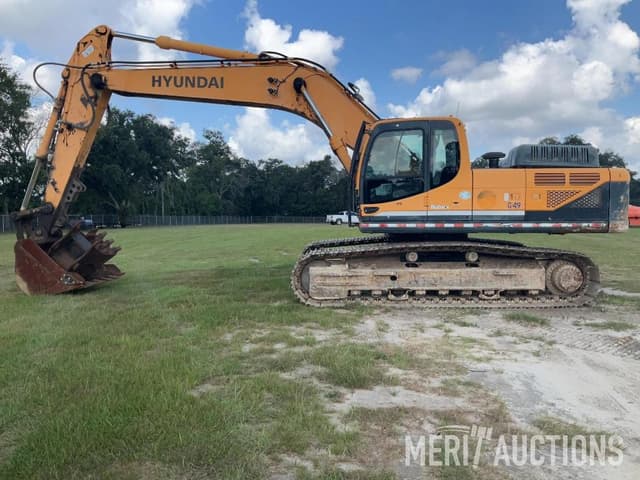 Image of Hyundai 320LC-9 equipment image 2