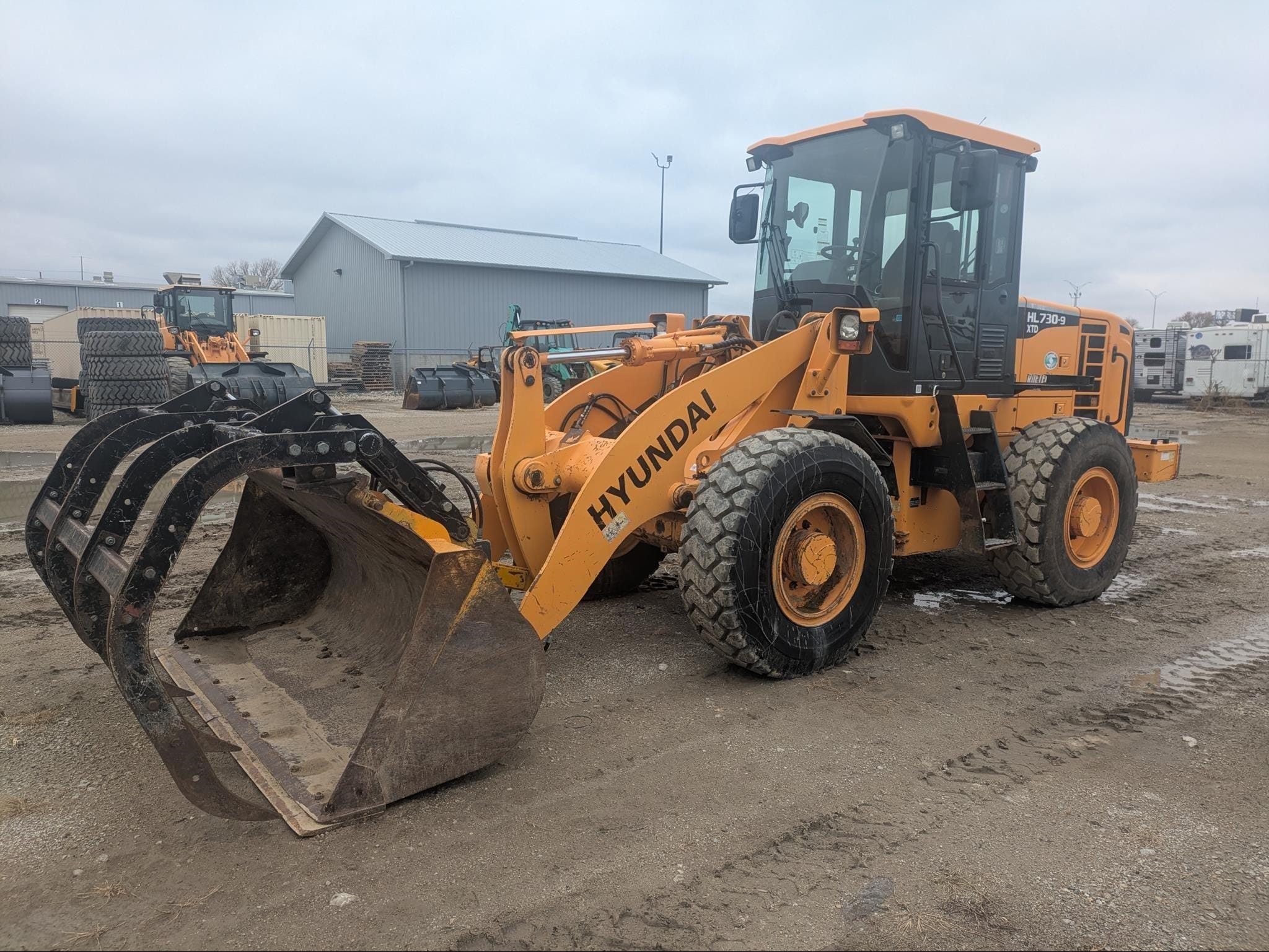 2012 Hyundai HL730-9 Equipment Image0