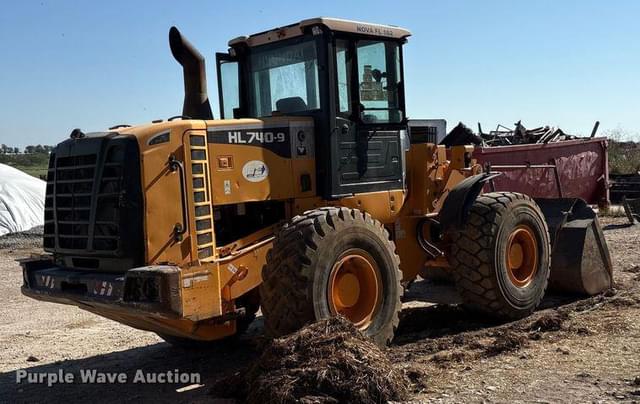 Image of Hyundai HL740-9 equipment image 4