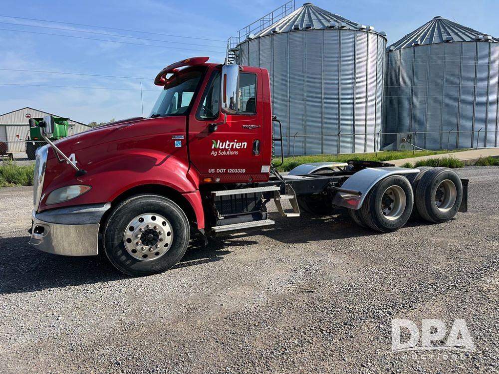 Image of International ProStar Plus 122 Primary image