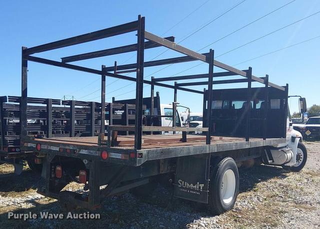 Image of International 4300 equipment image 4