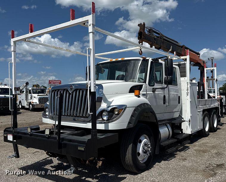 Image of International 7600 Primary image