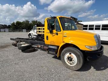 Main image International 4300