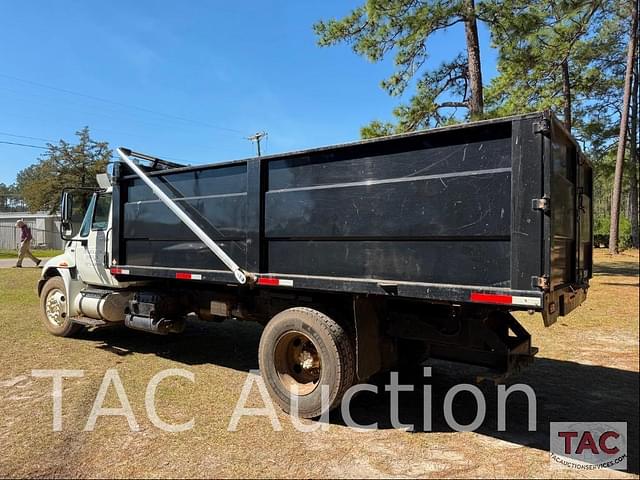 Image of International Durastar 4300 equipment image 3
