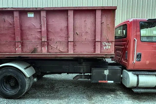 Image of International 4300 SBA equipment image 4