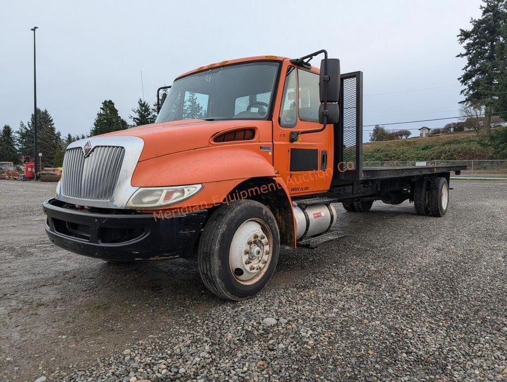 2012 International 4300 Equipment Image0