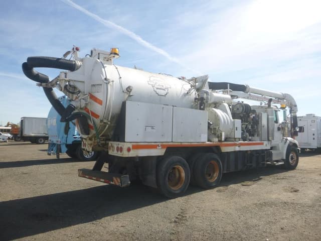 Image of International Paystar equipment image 2