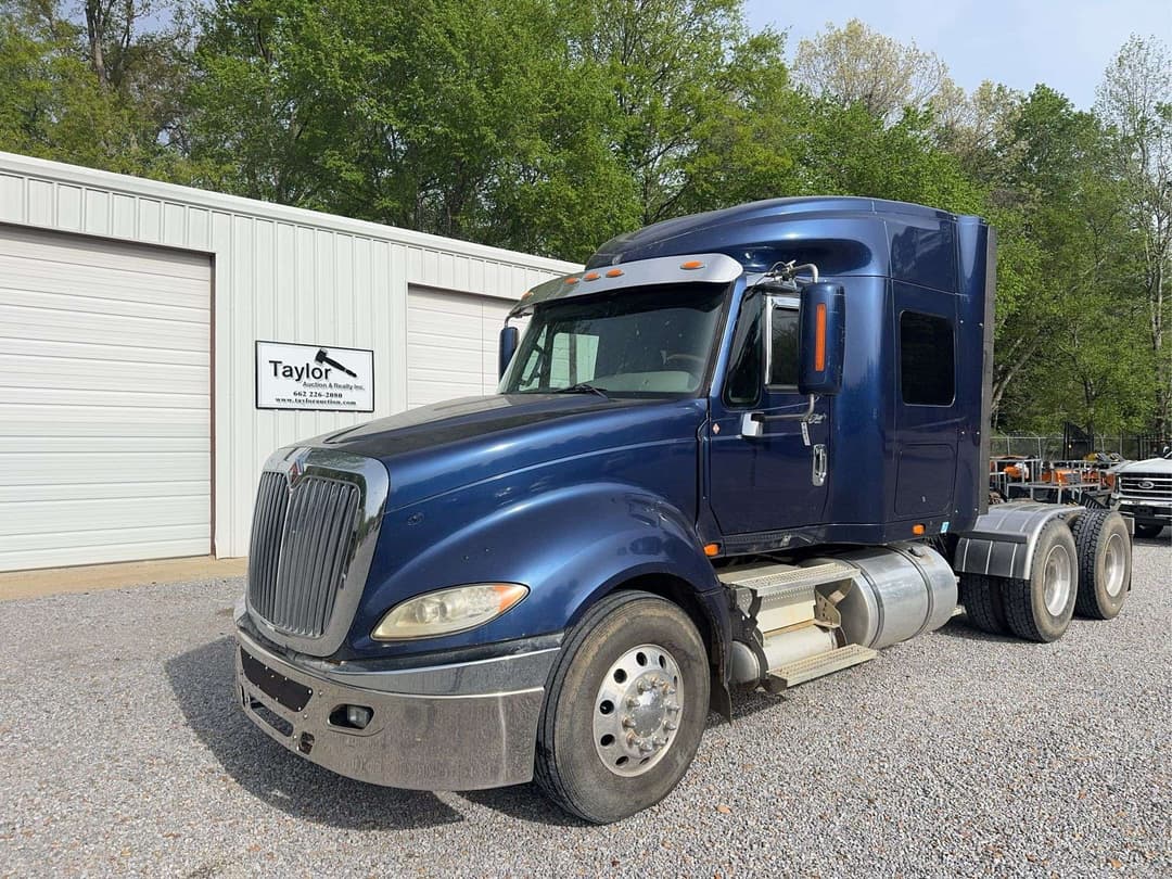 Image of International ProStar Primary image