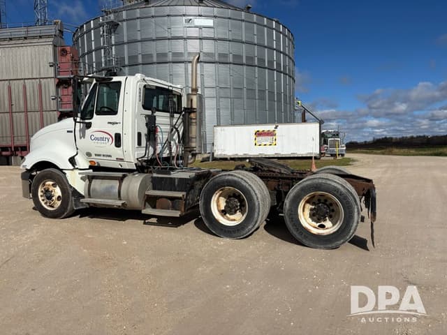 Image of International ProStar equipment image 4