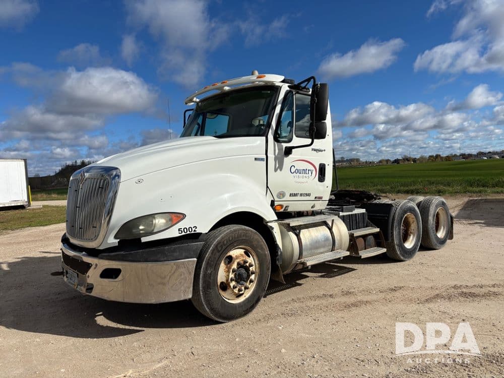 Image of International ProStar Primary image