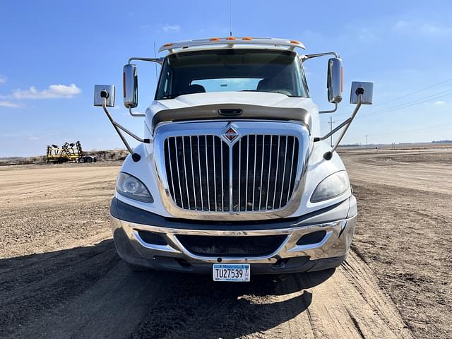 Image of International ProStar 113 equipment image 1