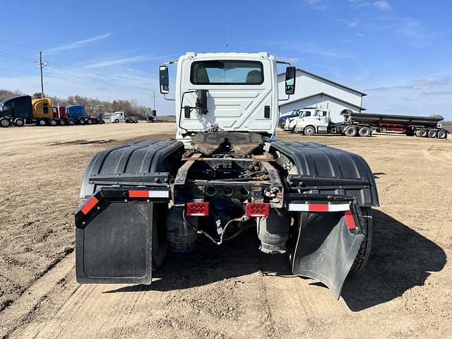 Image of International ProStar 113 equipment image 4