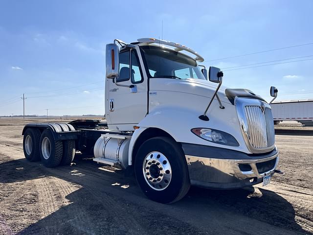 Image of International ProStar 113 equipment image 2