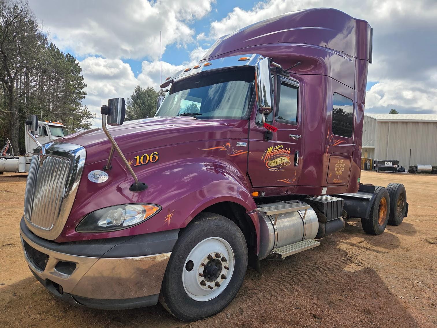 2012 International ProStar Plus 122 Equipment Image0