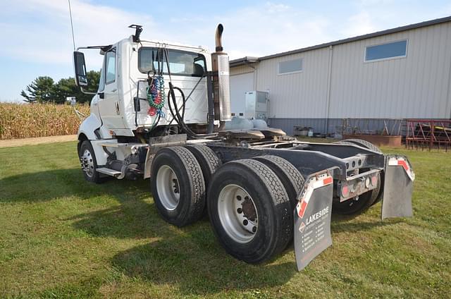 Image of International ProStar equipment image 4