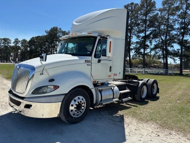 Image of International ProStar Primary image