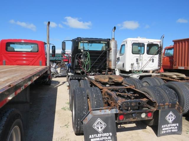 Image of International ProStar equipment image 2