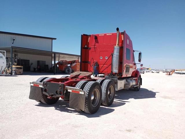 Image of International ProStar equipment image 4