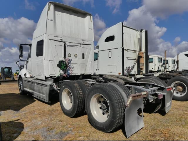 Image of International ProStar equipment image 3