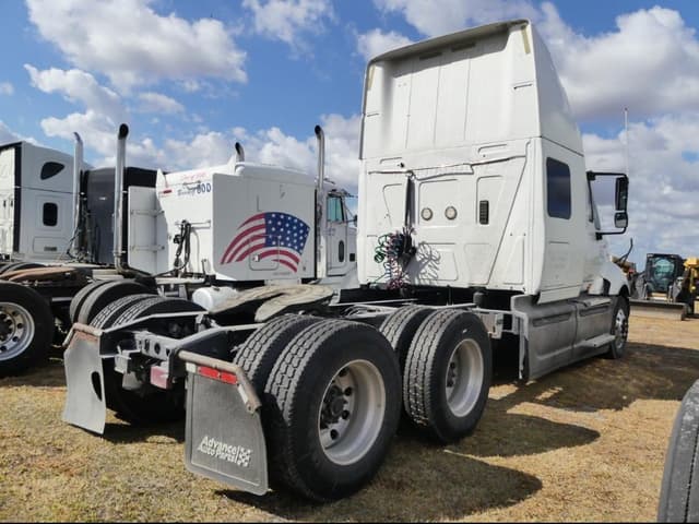 Image of International ProStar equipment image 2