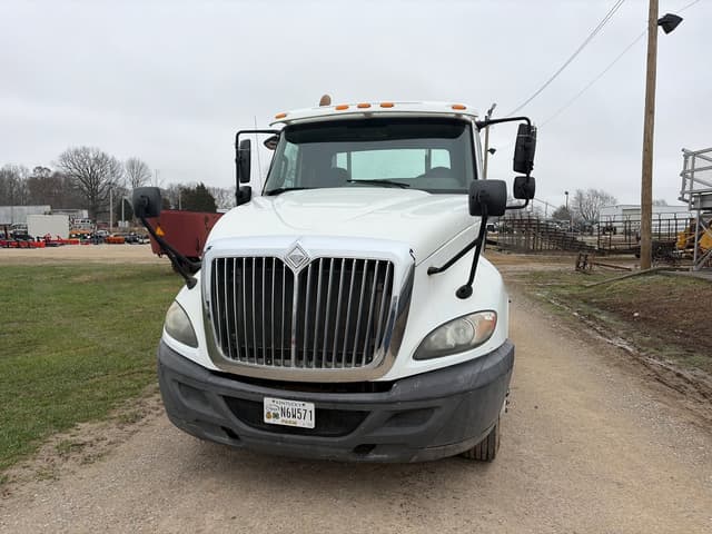 Image of International ProStar equipment image 1