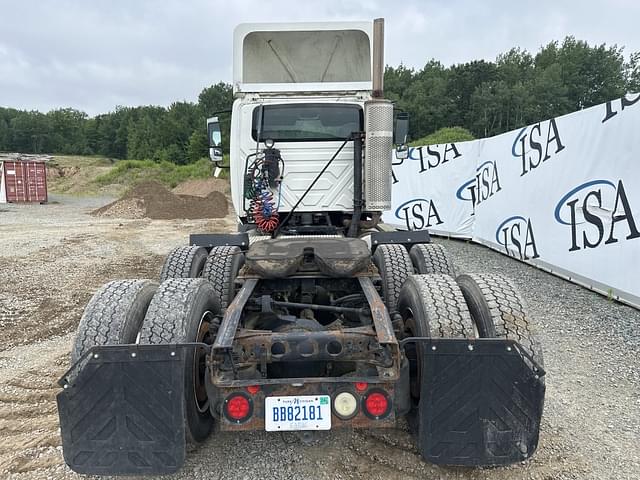 Image of International ProStar equipment image 3
