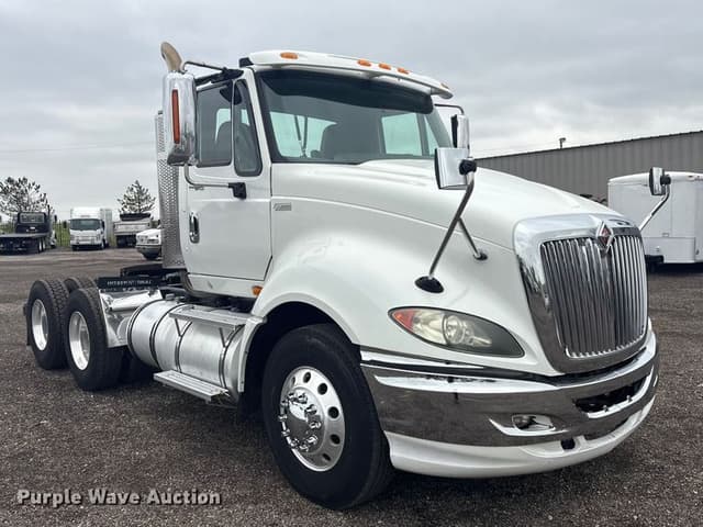 Image of International Prostar Plus equipment image 2