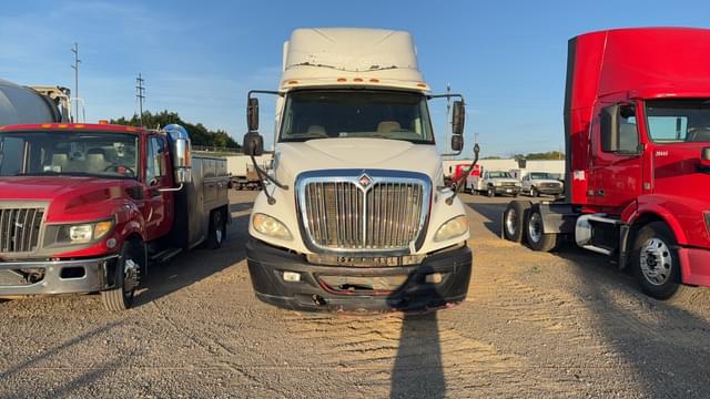 Image of International ProStar equipment image 1