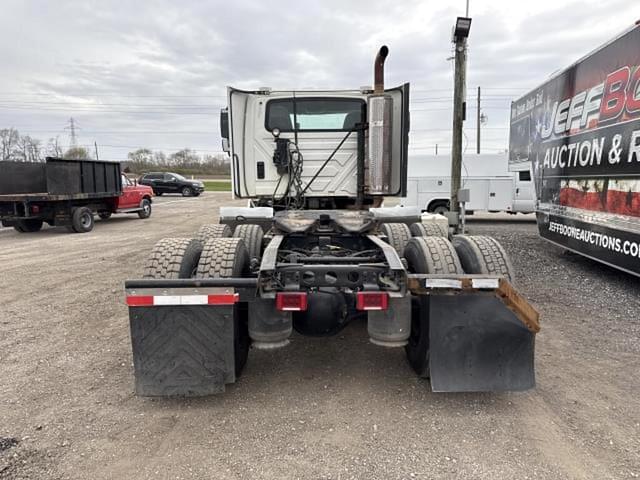 Image of International ProStar equipment image 2