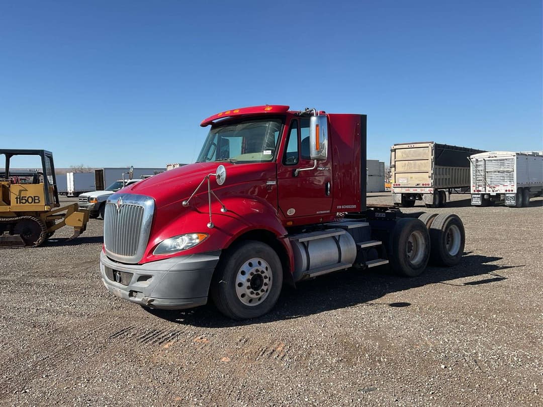 Image of International ProStar Plus 122 Primary image