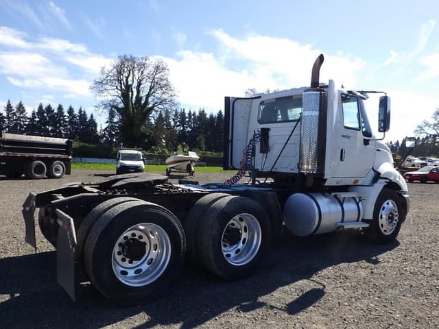 Image of International ProStar+ 113 equipment image 4