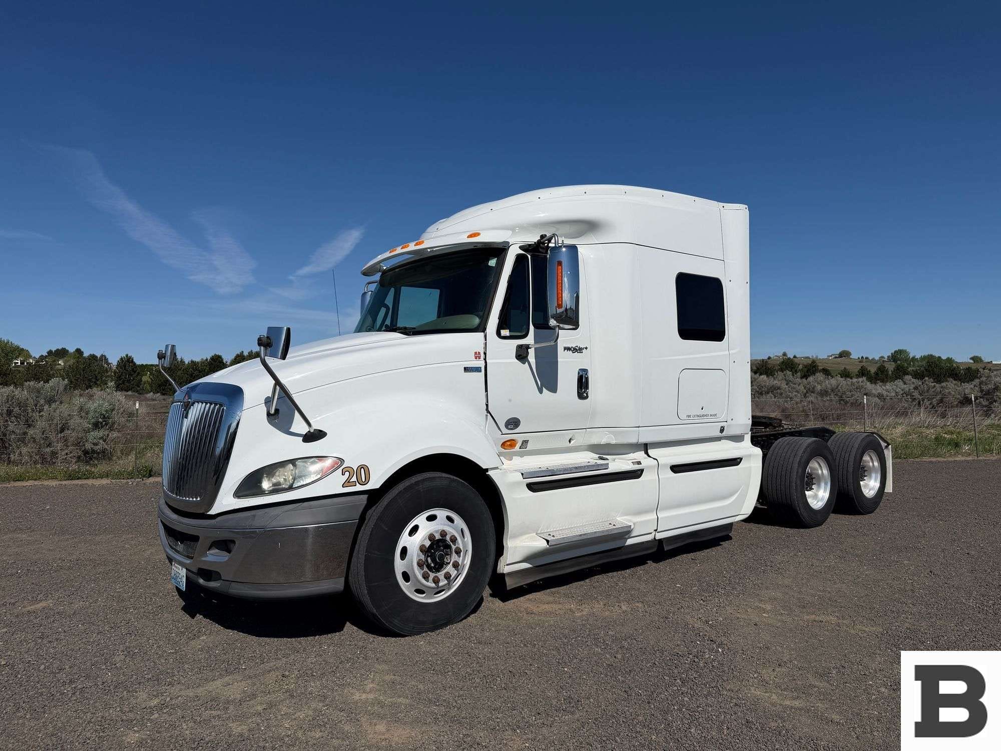 2012 International Prostar Plus Equipment Image0