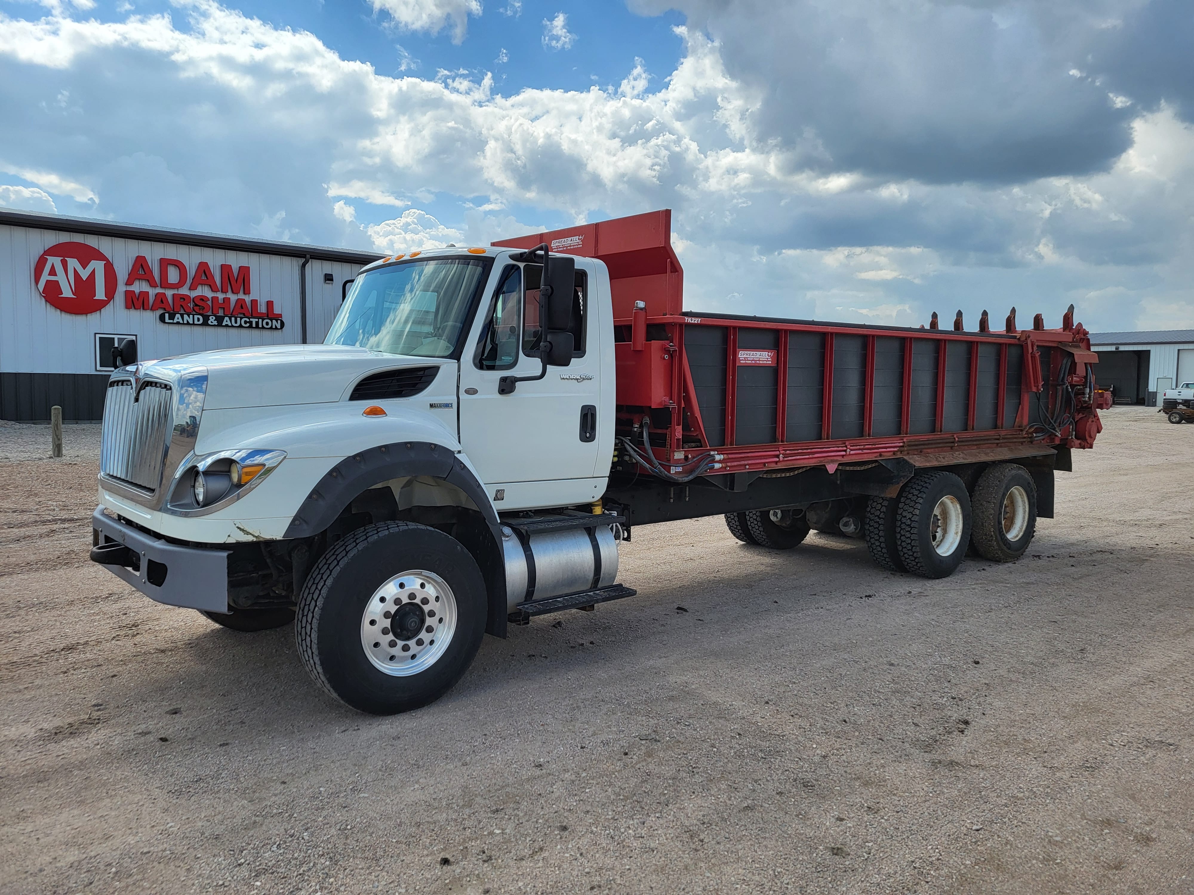 2012 International Workstar Equipment Image0