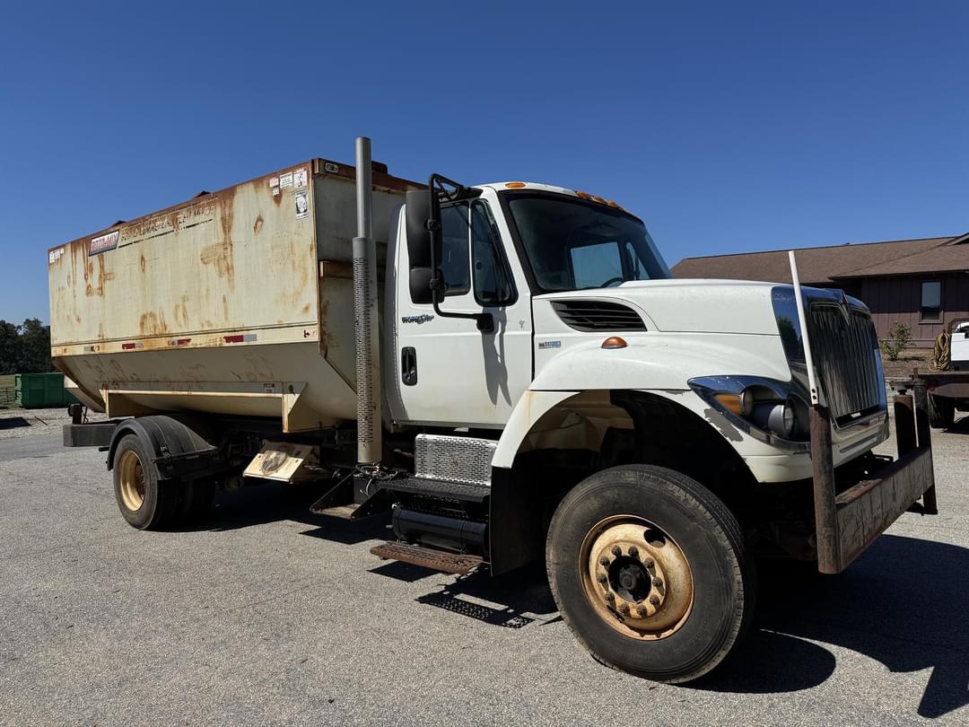 Image of International Workstar 7400 Primary image