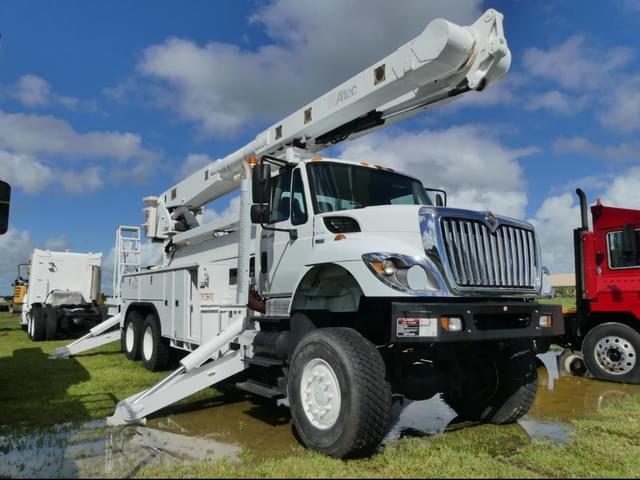 Image of International Workstar 7500 equipment image 1