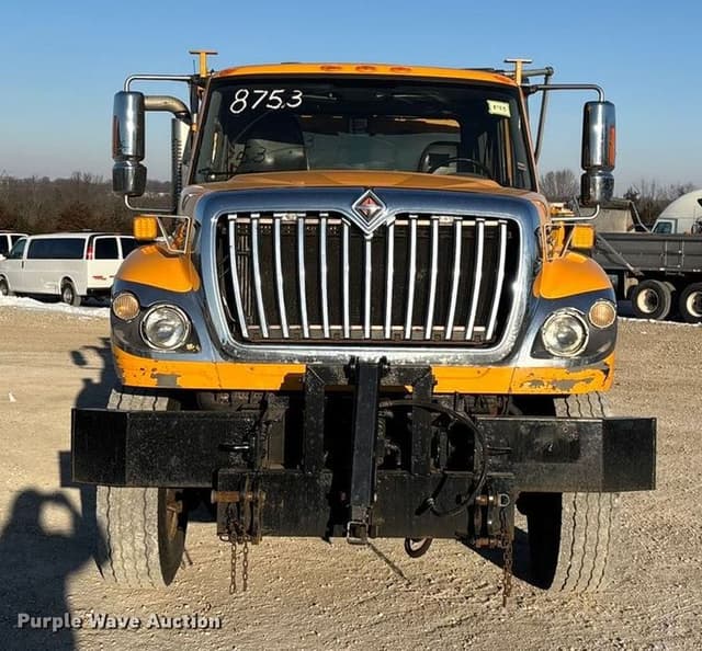 Image of International Workstar 7500 equipment image 1