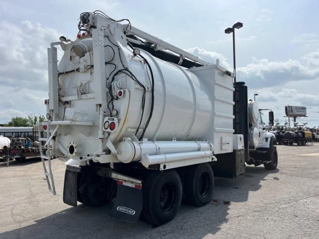 Image of International Workstar equipment image 4