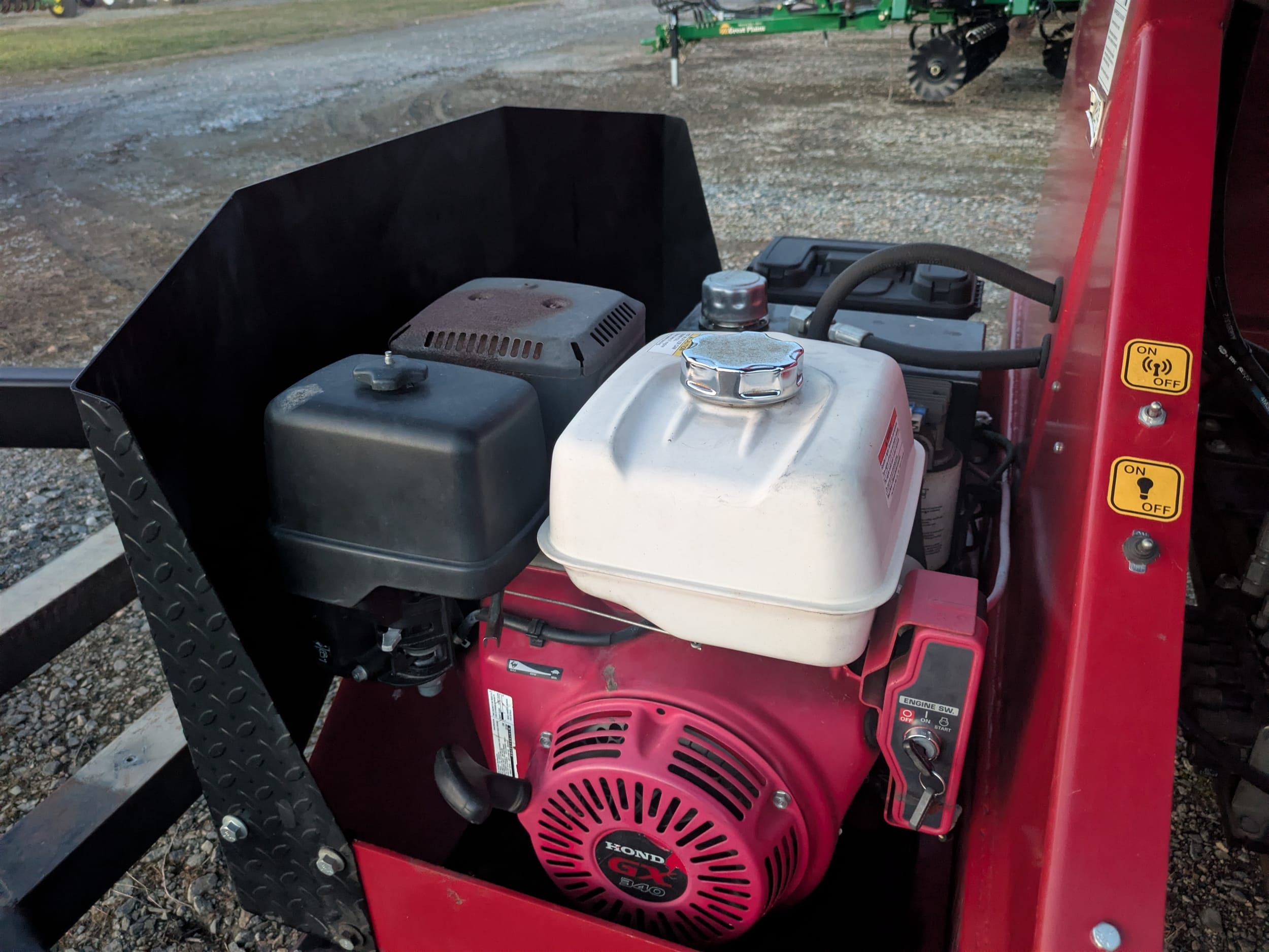 2012 J&M 375ST Equipment Image0