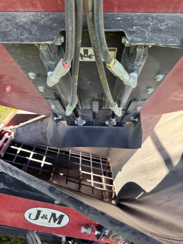 Image of J&M 375ST equipment image 3