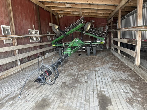 2012 J&M TF215 Equipment Image0