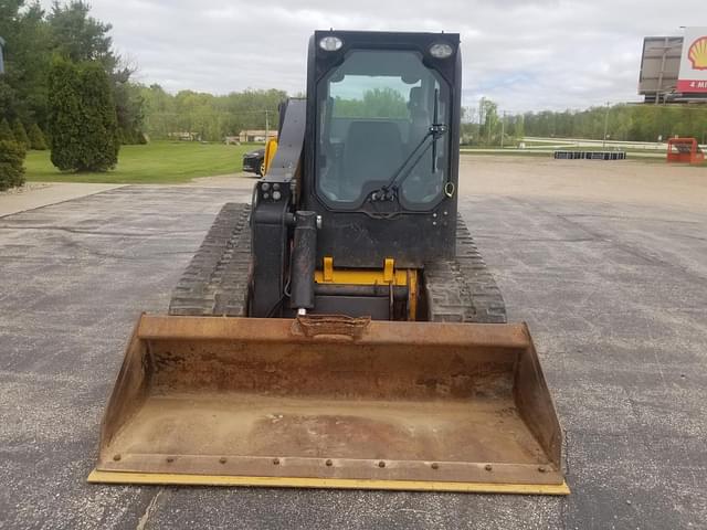 Image of JCB 320T equipment image 4