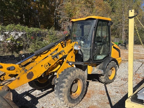 Image of JCB 406 equipment image 4