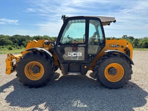 2012 JCB 541-70 Agri Plus Image