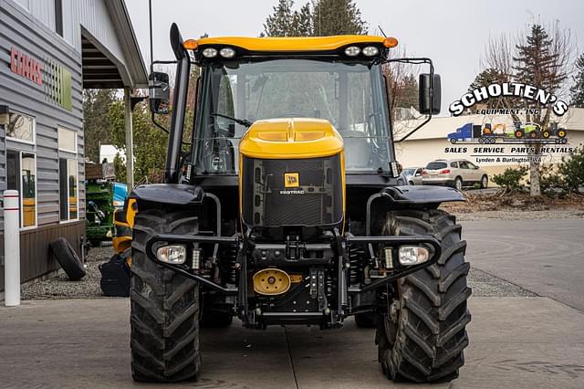 Image of JCB Fastrac 3230 equipment image 4