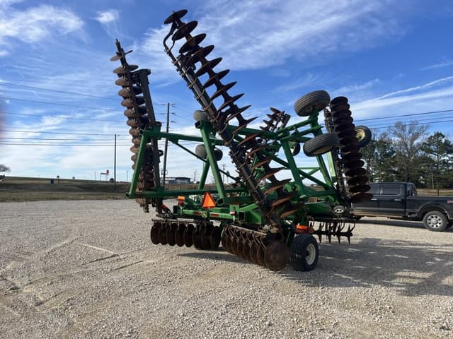 Image of John Deere 2623 equipment image 2