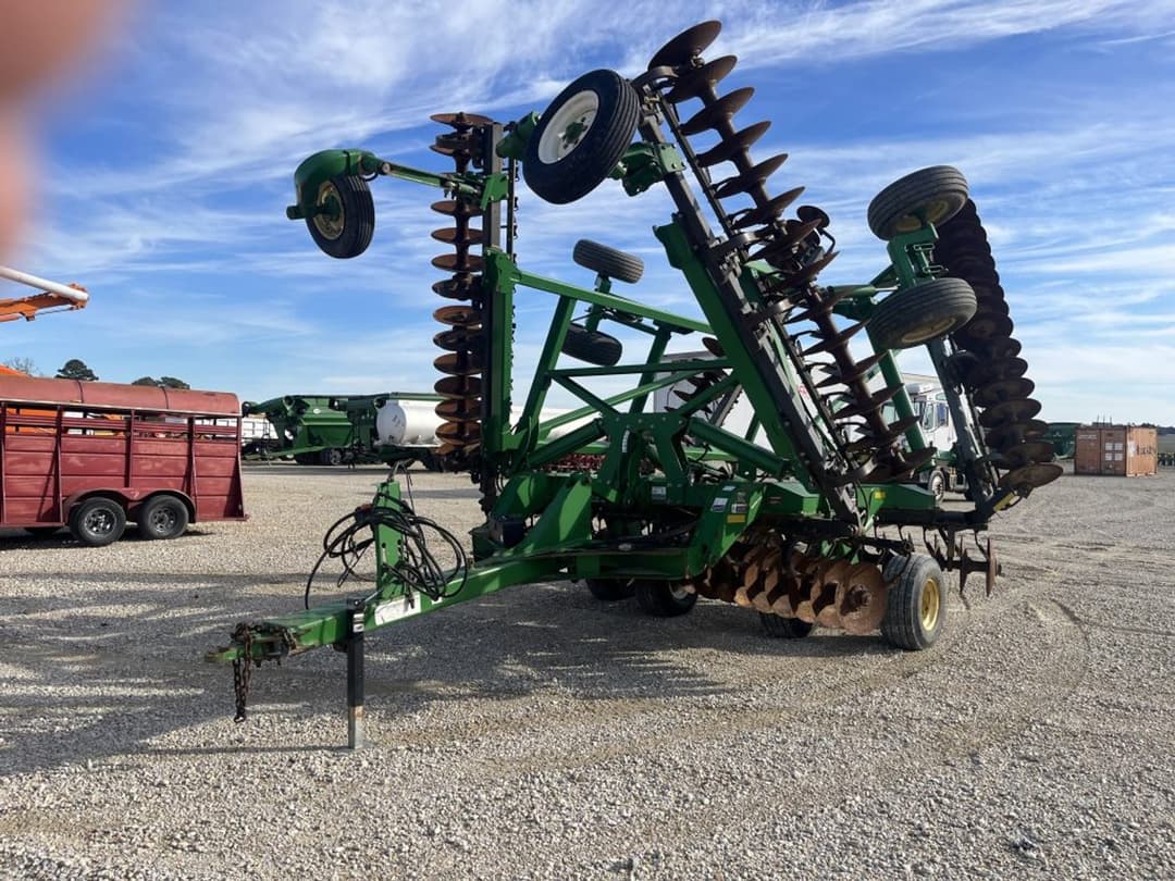 Image of John Deere 2623 Primary image