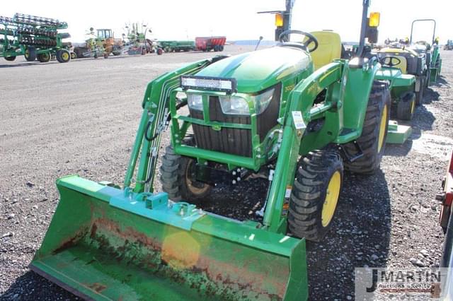 Image of John Deere 3025E equipment image 3