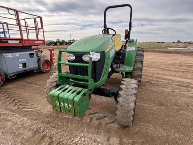 Image of John Deere 4320 equipment image 1